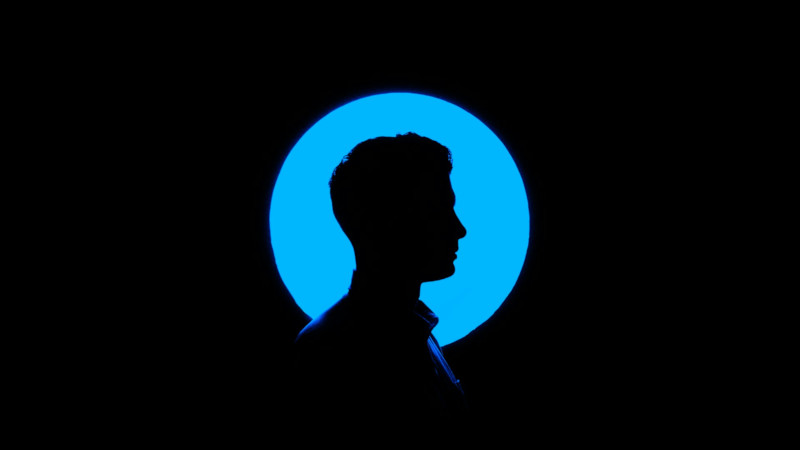 Change Other People's Avatars on a Retail Website